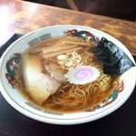 ラーメンショップ　味丸 - 鶏だし中華  ￥450