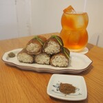 Wolf Mouth Japanese tea room - 