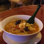 萬珍園 - 五目ラーメン