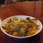 萬珍園 - 牛肉カレーライス