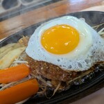 うしや - プルルン目玉焼き