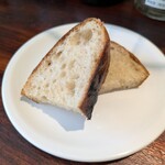 ビストロ サトーサトー - パン