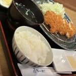 横丁とりぶん倭 - 鶏カツ定食