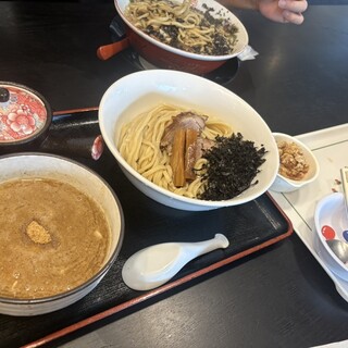 燕三条 中華そば 鬼にぼ_0