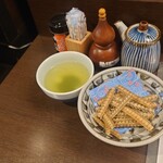 浜田屋 - 骨煎餅