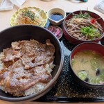 出雲の國 麺家 - 和牛どんぶりセット