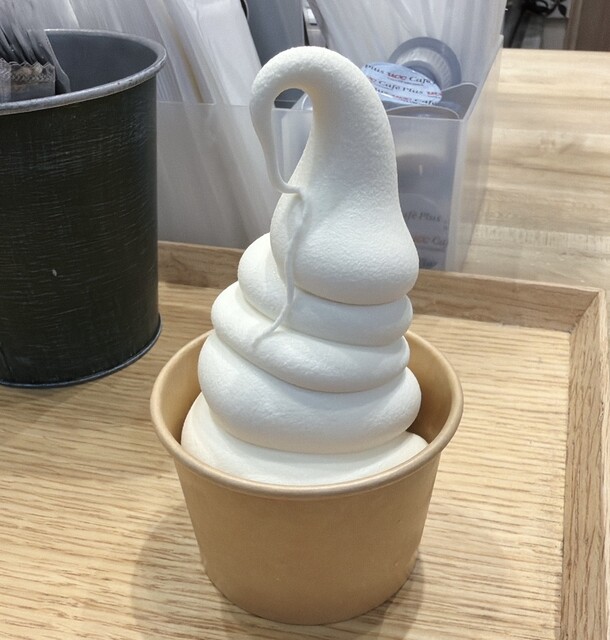 ミルクスタンド 北海道興農社 （Milk Stand） - 新千歳空港/ソフト