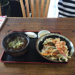 ふく福　そばいち - カミさんの海老天丼とミニそばセット950円。