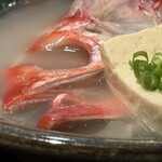 旬菜処 びいどろ - 料理写真:アカマチのカマと島豆腐のマース煮