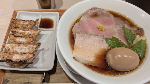 なにわ麺次郎 然 - 大阪梅田（阪神）/ラーメン | 食べログ