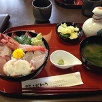 漁師の店 こだわり - 海鮮丼