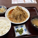 ももどり伝説  - 料理写真:生姜焼き定食¥1250