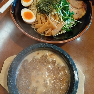 口コミ一覧 : 石焼濃厚つけ麺 みやこ家 - 駅東公園前/つけ麺 [食べログ]