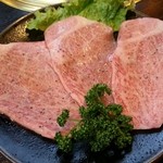 焼肉ぎゅう舎 - みかわ牛3秒炙り焼きしゃぶ(上)