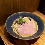 麺屋 貝夢 - 料理写真:冷やし牡蠣そば　1,2000円