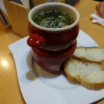 肉バル×ワイン酒場 びすとろ大将 - 本日のアヒージョもシラス