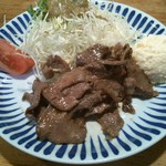 味新 - 牛タン。