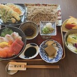 蕎麦や 銀次郎 - 【昼15食限定】銀のそば膳（ざるそば小・ミニ海鮮丼・天ぷら・小鉢・サラダ・デザート）