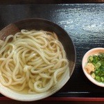 シラカワ - かけうどん(300円)