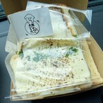 日本一分厚いカツサンド 大阪とんかつ - 