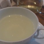 レストラン マノワ - 菩提樹のハーブティー