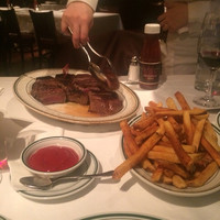 ウルフギャング・ステーキハウス 六本木 - 話題のお肉