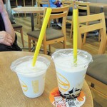 ゼッテリア - ドリンク写真:シェーク二通り