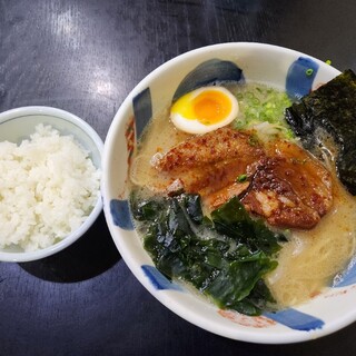 とんこつらーめん おんごろや_0