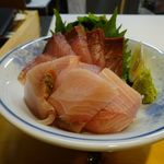 なごみや五感 - ブリ刺し