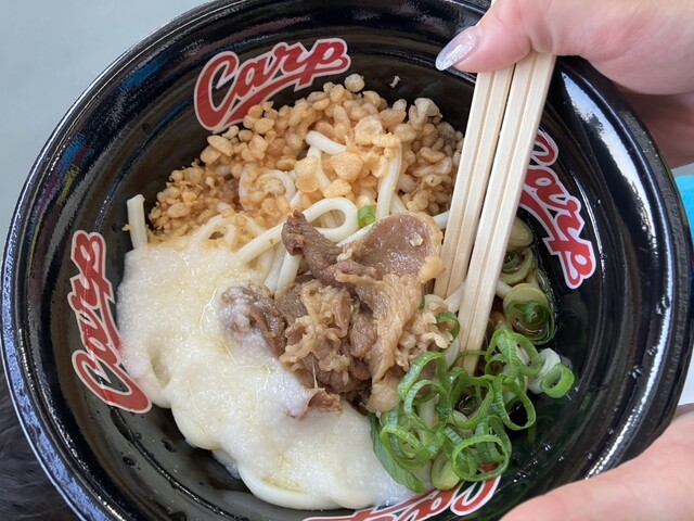 カープうどん マツダズームズームスタジアム店 - 広島（広電）/うどん