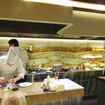Jean-Georges Tokyo - 盛り付け台は大理石