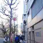 うどん 丸香 - 程なくして丸香の文字が見えてきたので、更に進んでいくと