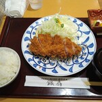 銀扇 - 日替りランチ(ロースカツ)  1300円 大盛無料