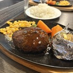 浪漫亭 - 牛肉100%炭火焼風ハンバーグステーキ