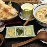 Utaandon - 天丼定食（温かいうどん）