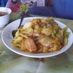 玉蘭 - 豚角煮ご飯。とろとろの豚角煮の味が絶妙です。