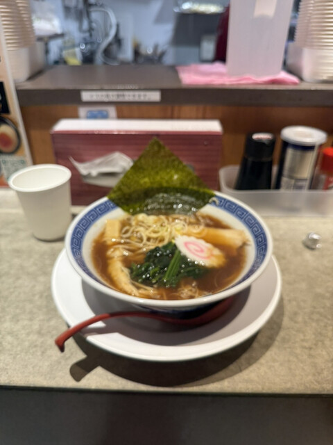 新潟発祥 なおじ 西新宿店 - 西新宿五丁目/ラーメン | 食べログ