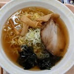 お食事処 華こぶし - あごだし和風ラーメン900円