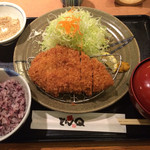 とんＱ - やまと豚ロース150グラム（中）