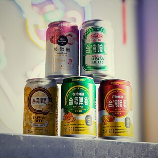 台湾ビールなどの珍しいお酒とご一緒に