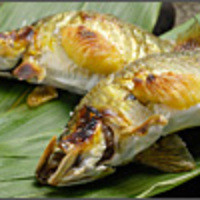 子持ち鮎石焼