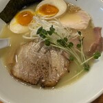 鶏白湯専門店 いちばん星 - 料理写真: