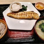 大戸屋ごはん処 - 料理写真:
