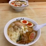青竹手打ちラーメン 麺や 大山 - 