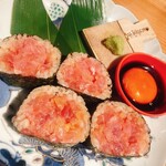 立吞 引手数多 - 