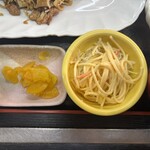 お好み焼き みきや - 漬物とサラスパ