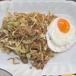 お好み焼き みきや - 焼きそば定食(目玉付き)