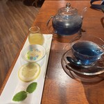 バックロットカフェ - コロバーリアティ