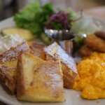ALOHA CAFE Pineapple - 料理写真: