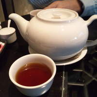 過門香 丸の内トラストタワー店 - お茶